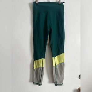 Wilco women’s active Colorblock Leggings